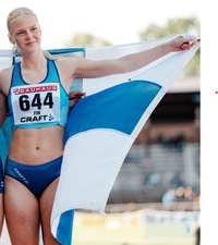 EMMI SAVENIUKSELLE KAIHARI SÄÄTIÖN STIPENDI